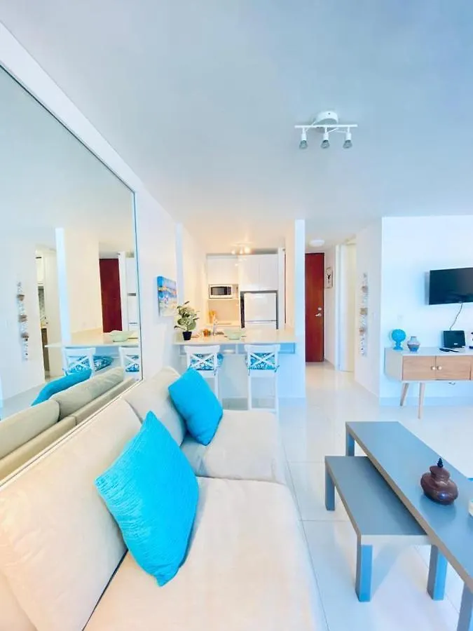 Kasa Las Palmas Ocean View Beachfront Condo Pool Сан-Хуан
