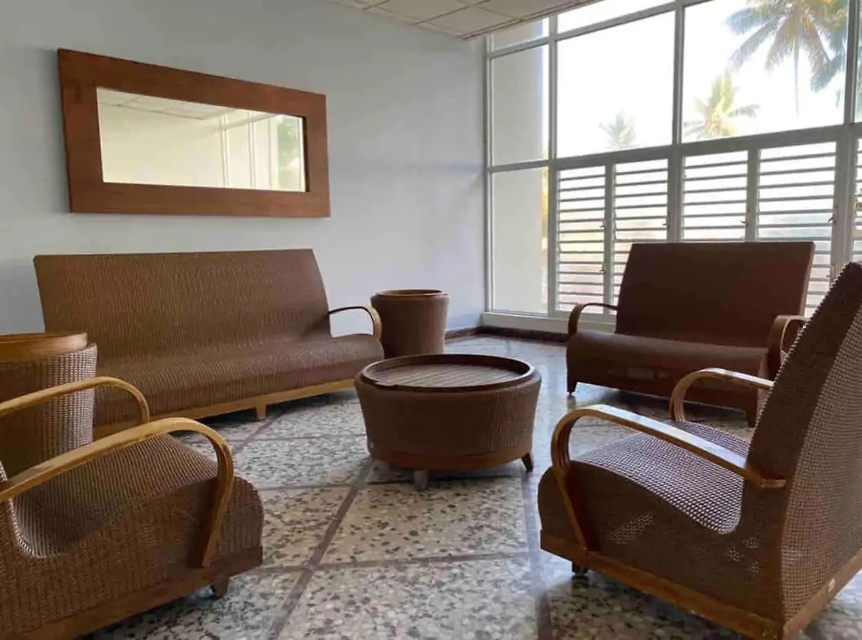 Kasa Las Palmas Ocean View Beachfront Condo Pool Сан-Хуан Апартаменты